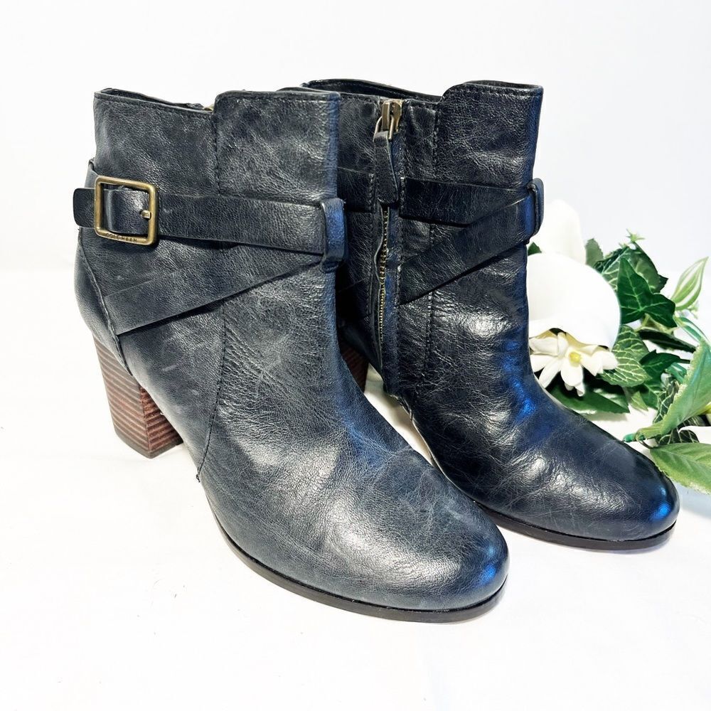NWOT Cole Haan Black Leather Grand OS Hinkley Ankle Booties (5.5)